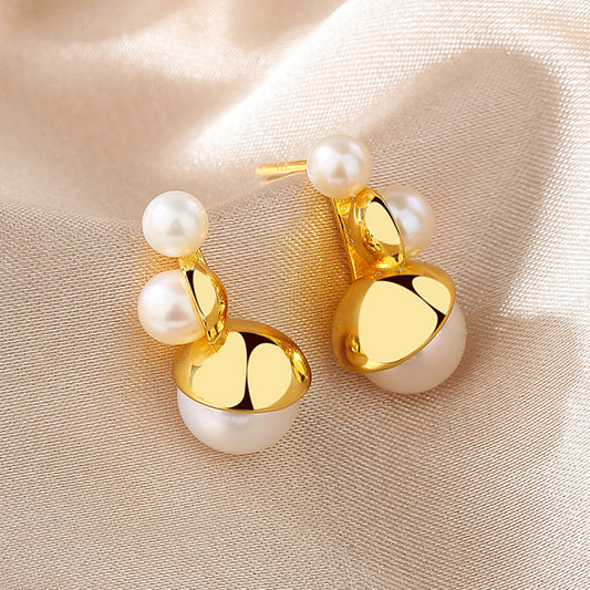 Boucles d'oreilles en grappe de fleurs de perles d'eau douce PE1006