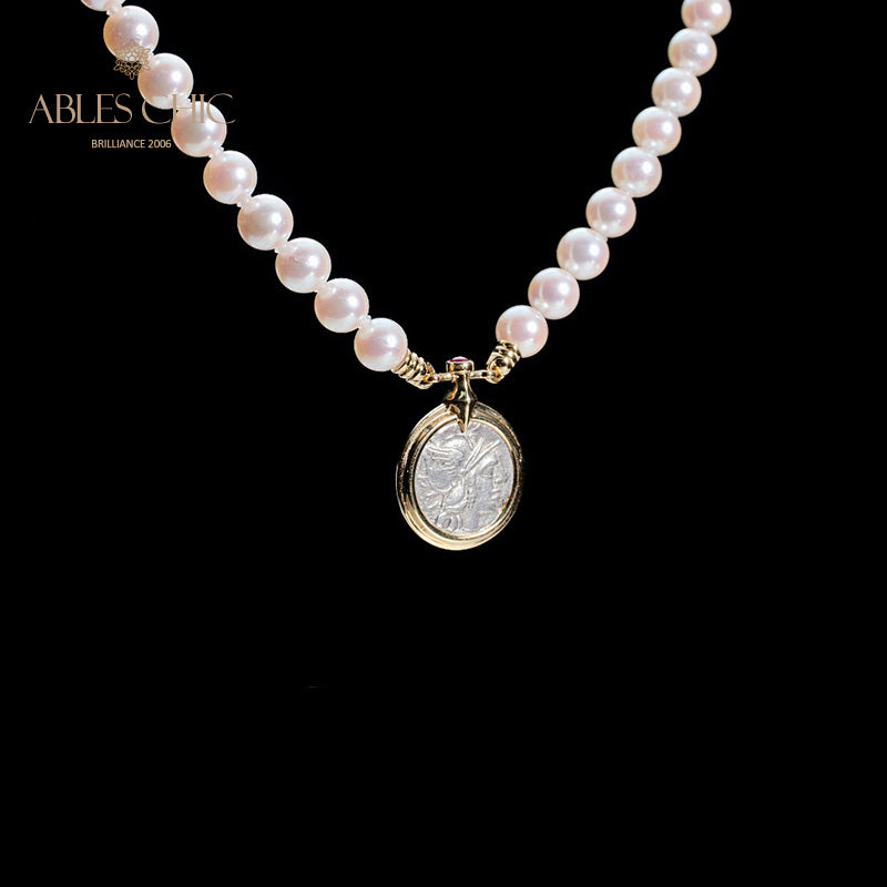 Collier de perles Akoya avec pièce de monnaie byzantine Athéna