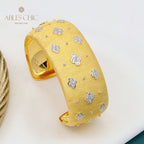 Bracelet texturé en tissu fleurs de prunier 5651