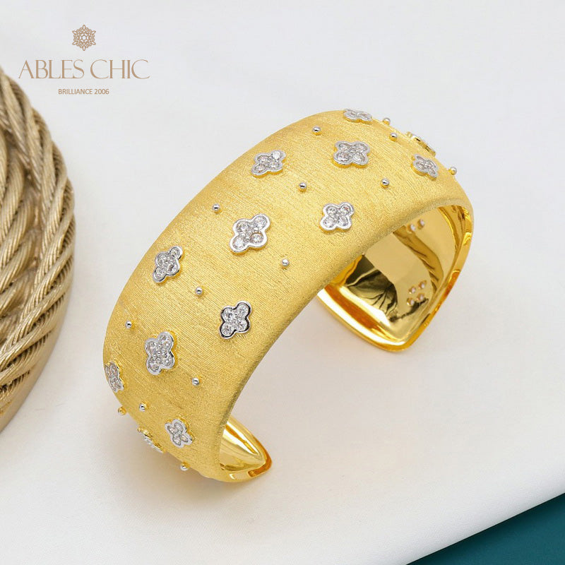 Bracelet texturé en tissu fleurs de prunier 5651