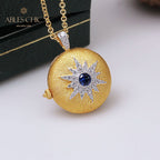 Collier médaillon étoile rubis soyeux 5211