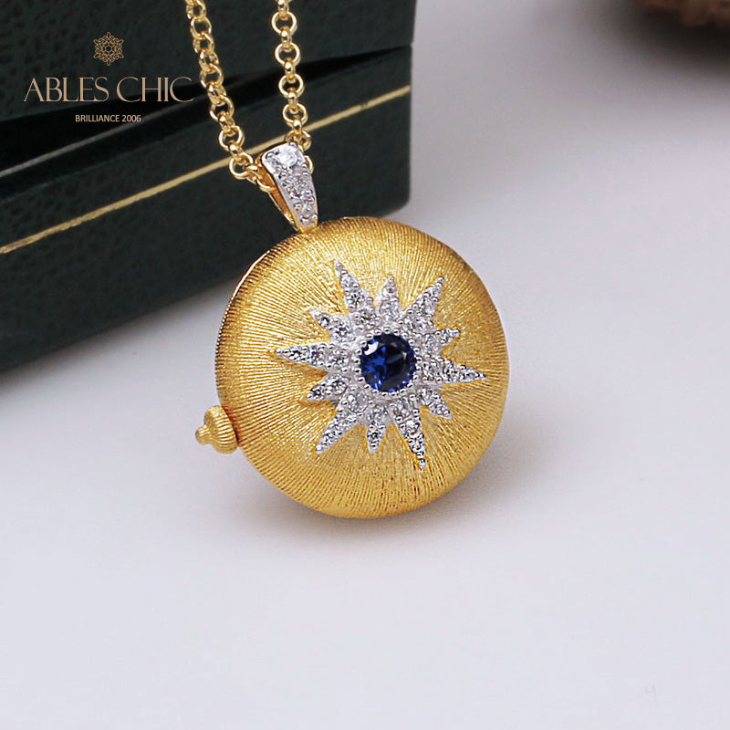 Collier médaillon étoile rubis soyeux 5211