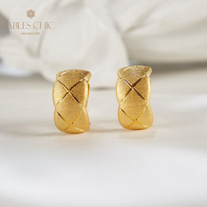 Boucles d'oreilles à grain croisé brossé avec élément en tissu 6140