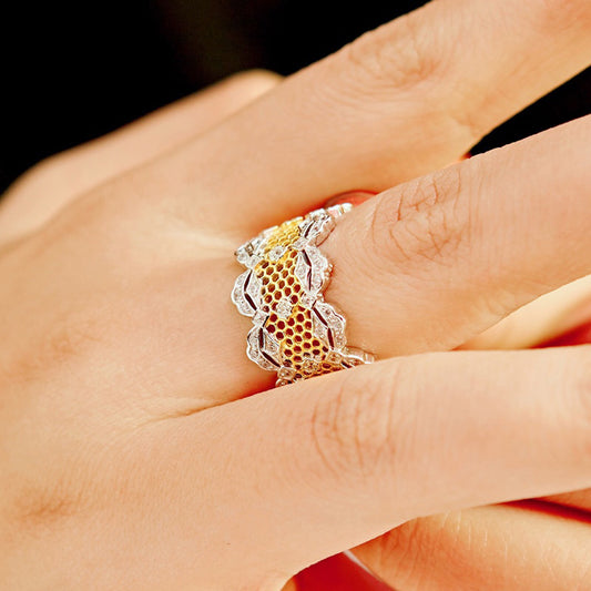 Bague ouverte en dentelle de pétales de rose aérées 5812