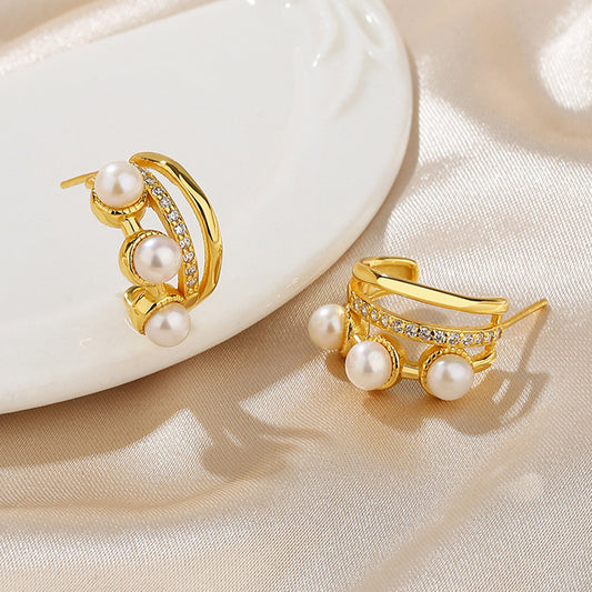 Boucles d'oreilles Huggies en perles d'eau douce PE1052