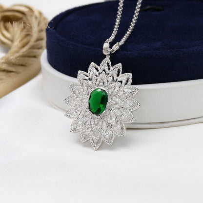 Collier en filigrane en forme de larme de dentelle 5667