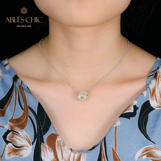 Collier pendentif en filigrane de dentelle 5575