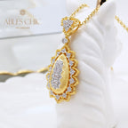 Collier étoilé en forme de larme soyeuse 5109