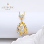 Collier étoilé en forme de larme soyeuse 5109