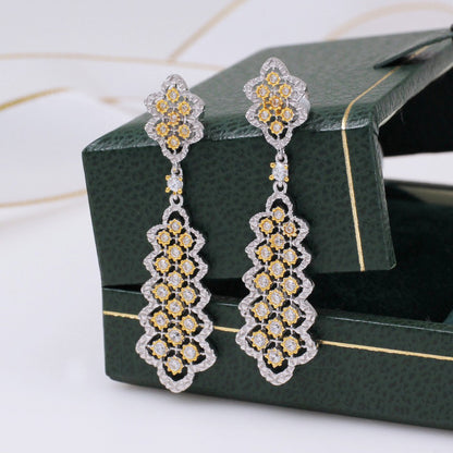 Boucles d'oreilles chandelier en dentelle ajourée 5010