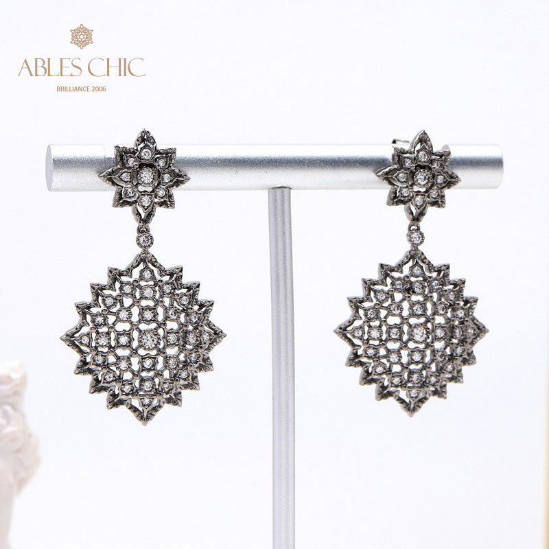 Boucles d'oreilles ajourées en dentelle noire 5161