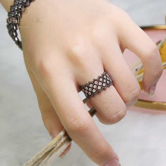 Bague en pierre multi-rangs en dentelle noire 5013
