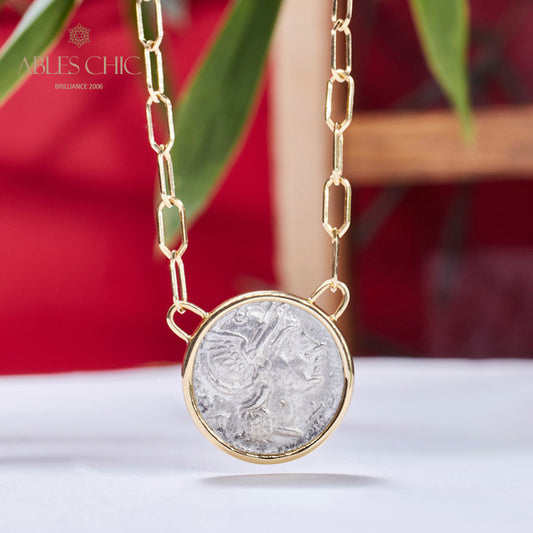 Collier de pièces de monnaie à rabat de la déesse byzantine