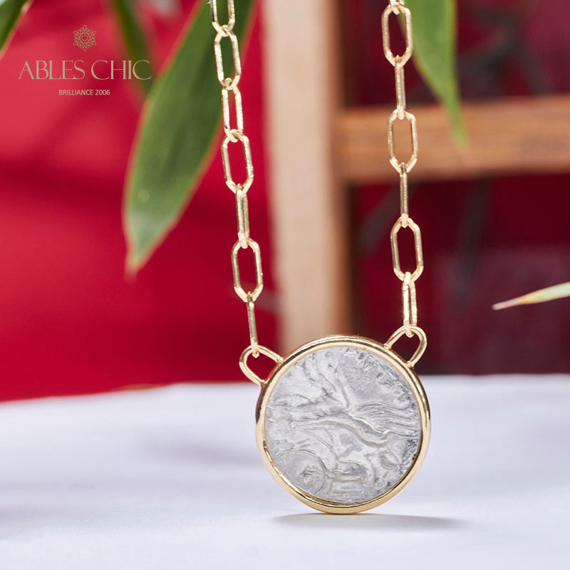 Collier de pièces de monnaie à rabat de la déesse byzantine
