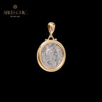 Pendentif à pièce de monnaie romaine uniquement