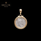 Pendentif à pièce de monnaie romaine uniquement
