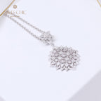 Collier Étoilé Filigrane Nid d'Abeille 5007