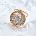 Anneau de pièce de monnaie de la déesse romaine