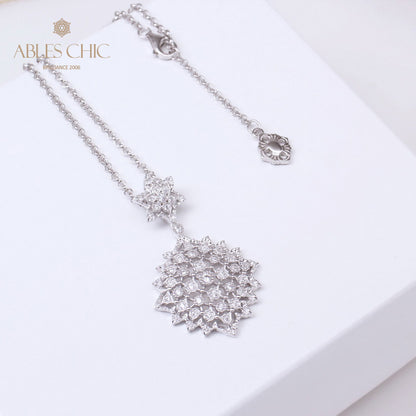 Collier Étoilé Filigrane Nid d'Abeille 5007
