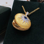 Collier médaillon étoile rubis soyeux 5211