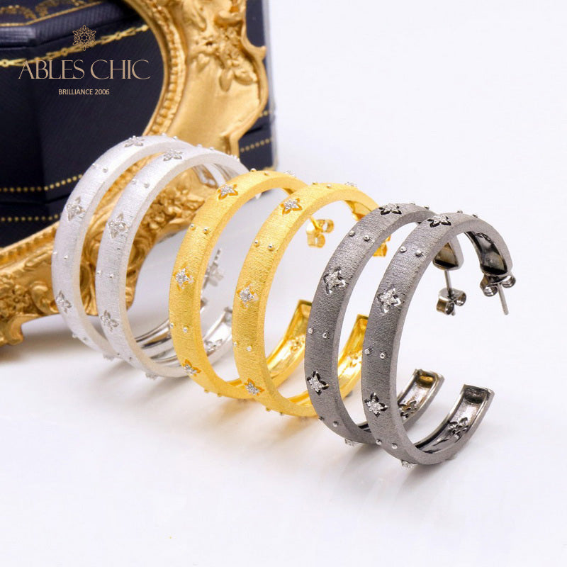 Boucle d'oreille créole trèfles en soie 5530
