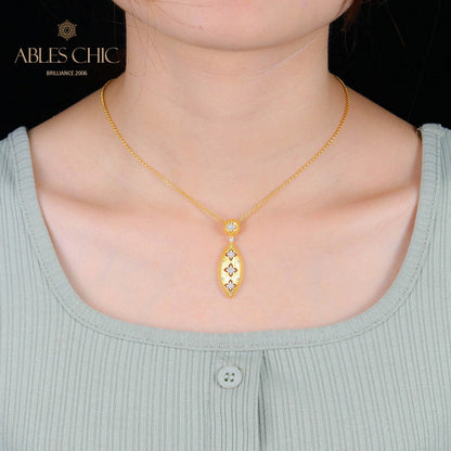 Collier ovale floral trèfle 5496