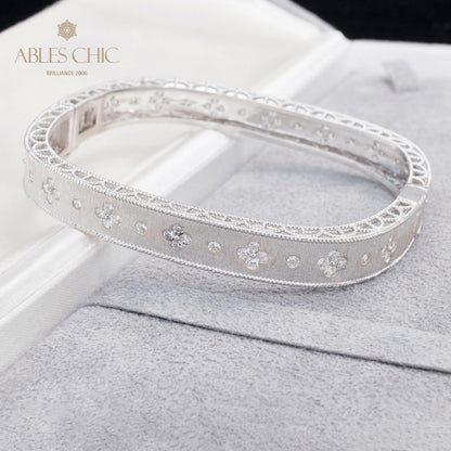 Bracelet en tissu trèfle avec zircons étoilés 5775