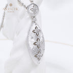 Collier ovale floral trèfle 5496