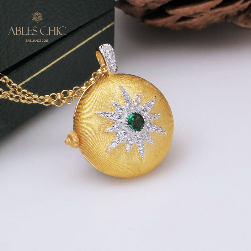 Collier médaillon étoile rubis soyeux 5211
