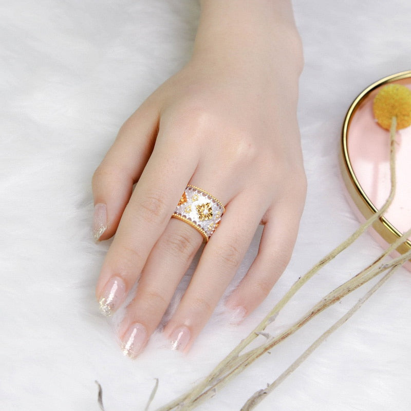 Bague florale riche en étoiles soyeuses 5001