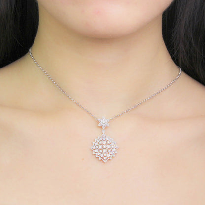 Collier Étoilé Filigrane Nid d'Abeille 5007