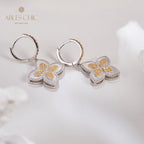 Boucles d'oreilles trèfle à motif en tissu 6125