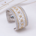 Bracelet floral traditionnel en soie 5221