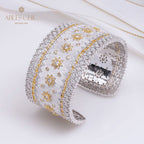 Bracelet floral traditionnel en soie 5221
