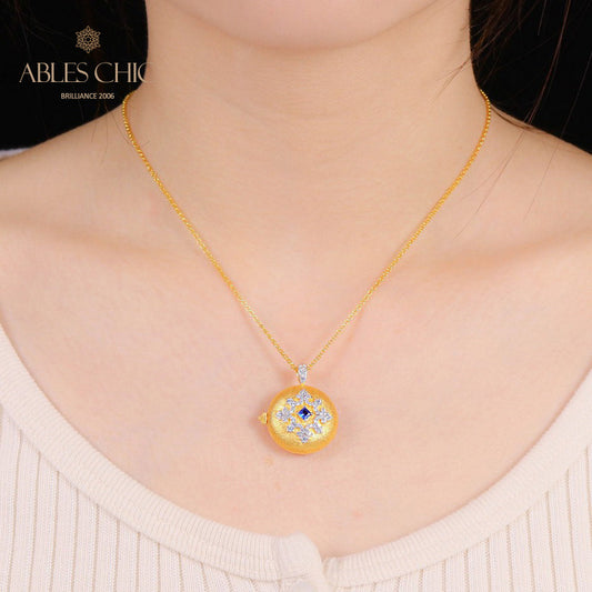 Collier médaillon gravure soyeuse 5214