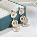 Boucles d'oreilles soyeuses Daisy Chandelier 6134