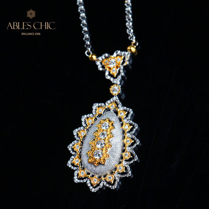 Collier étoilé en forme de larme soyeuse 5060
