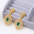Boucles d'oreilles florales en nid d'abeille détaillées 5117