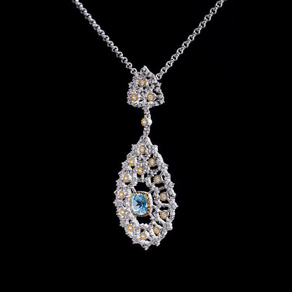 Collier lustre en filigrane de dentelle 6022