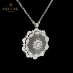 Pendentif Floral en Filigrane de Dentelle 6133