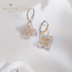Boucles d'oreilles trèfle à motif en tissu 6125