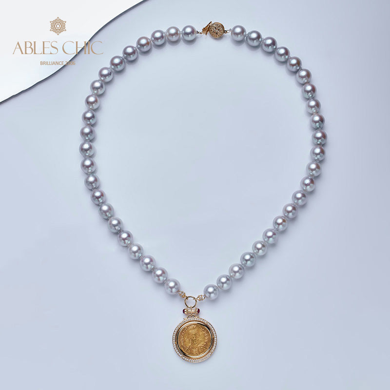 Collier médaillon réversible en perles d'Akoya et pièce de monnaie byzantine