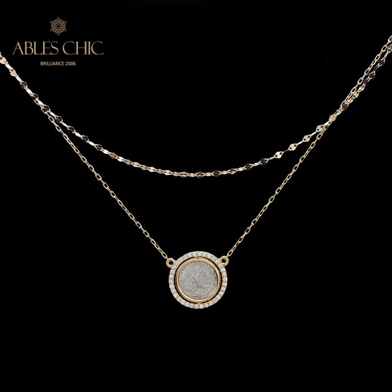 Collier médaillon réversible grec