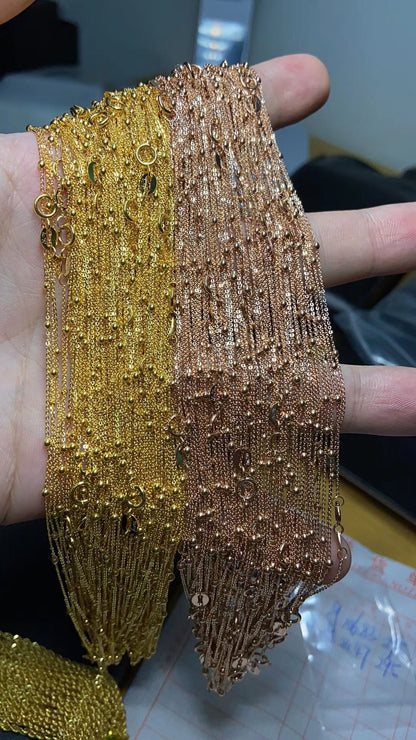 Collier chaîne chapelet satellite perles Saturne