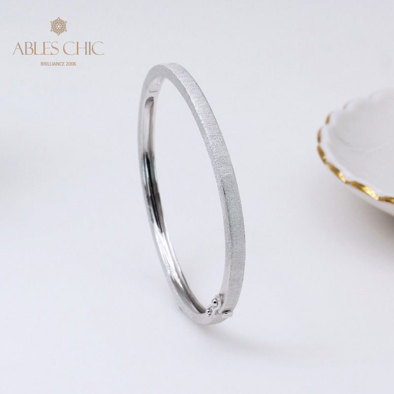 Bracelet à charnière ovale brossé 5344
