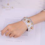 Bracelet large avec pierres précieuses étoilées soyeuses 5455