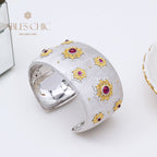 Bracelet large avec pierres précieuses étoilées soyeuses 5455