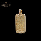 Pendentif médaillon en or oblong uniquement