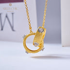 Collier avec anneaux entrelacés à motif en soie 5861