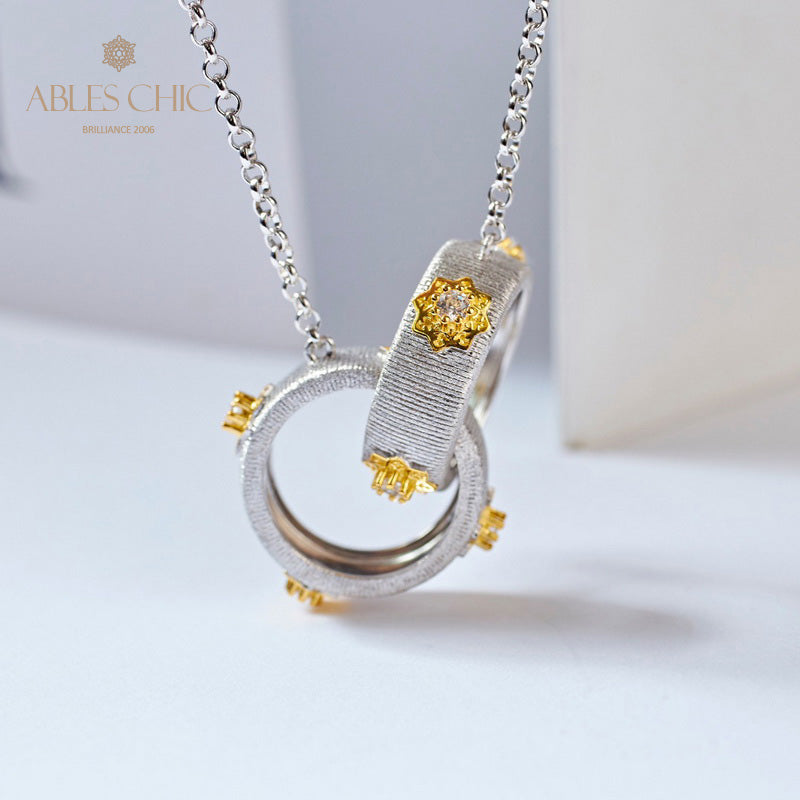 Collier avec anneaux entrelacés à motif en soie 5861